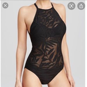 New Robin Piccone Hana swimsuit crochet 4